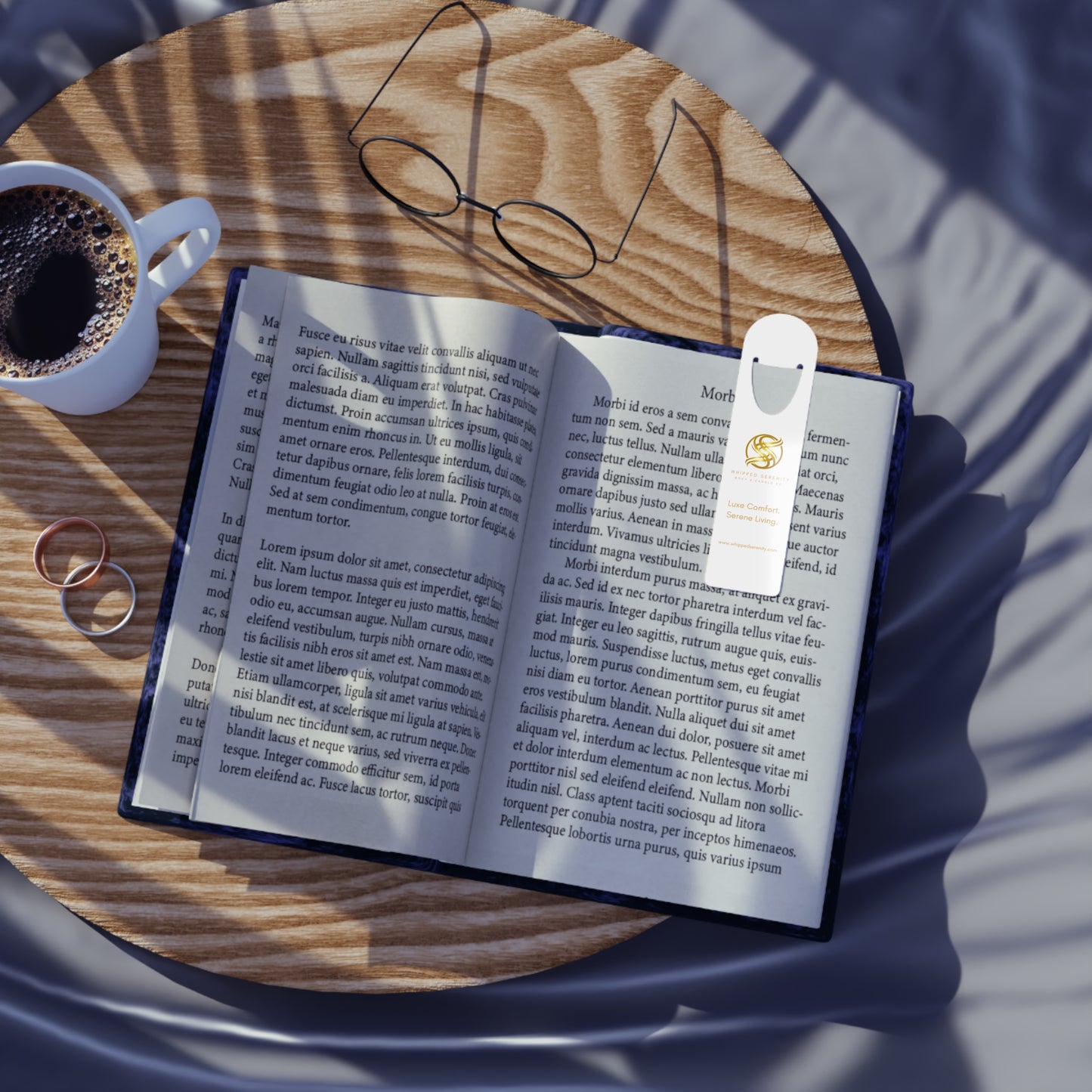 Elegant Metal Bookmark - Luxe Comfort for Book Lovers