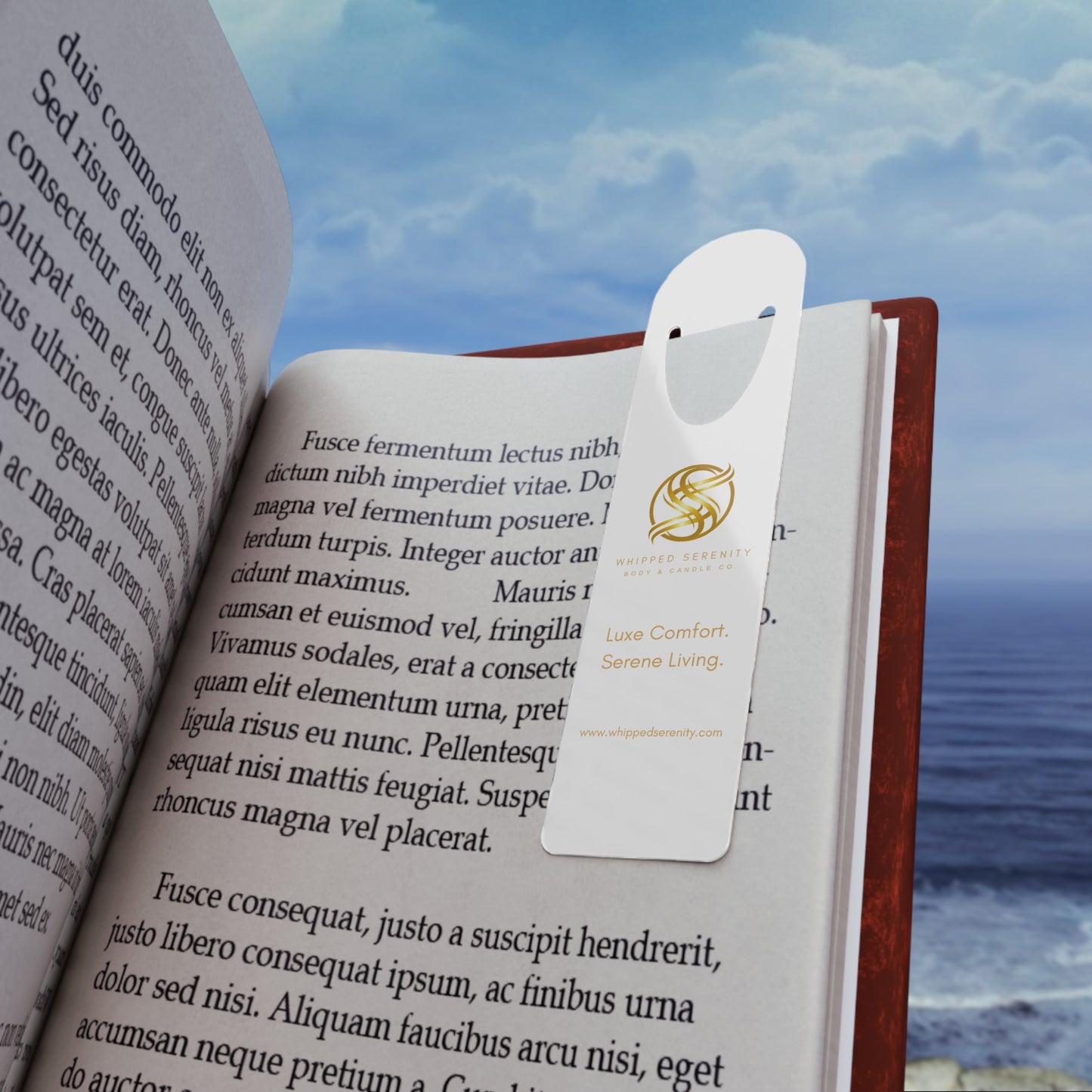 Elegant Metal Bookmark - Luxe Comfort for Book Lovers